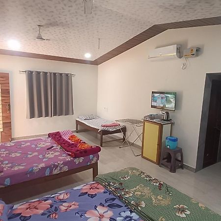 The Royal Ascot Holiday Home Alibag Luaran gambar