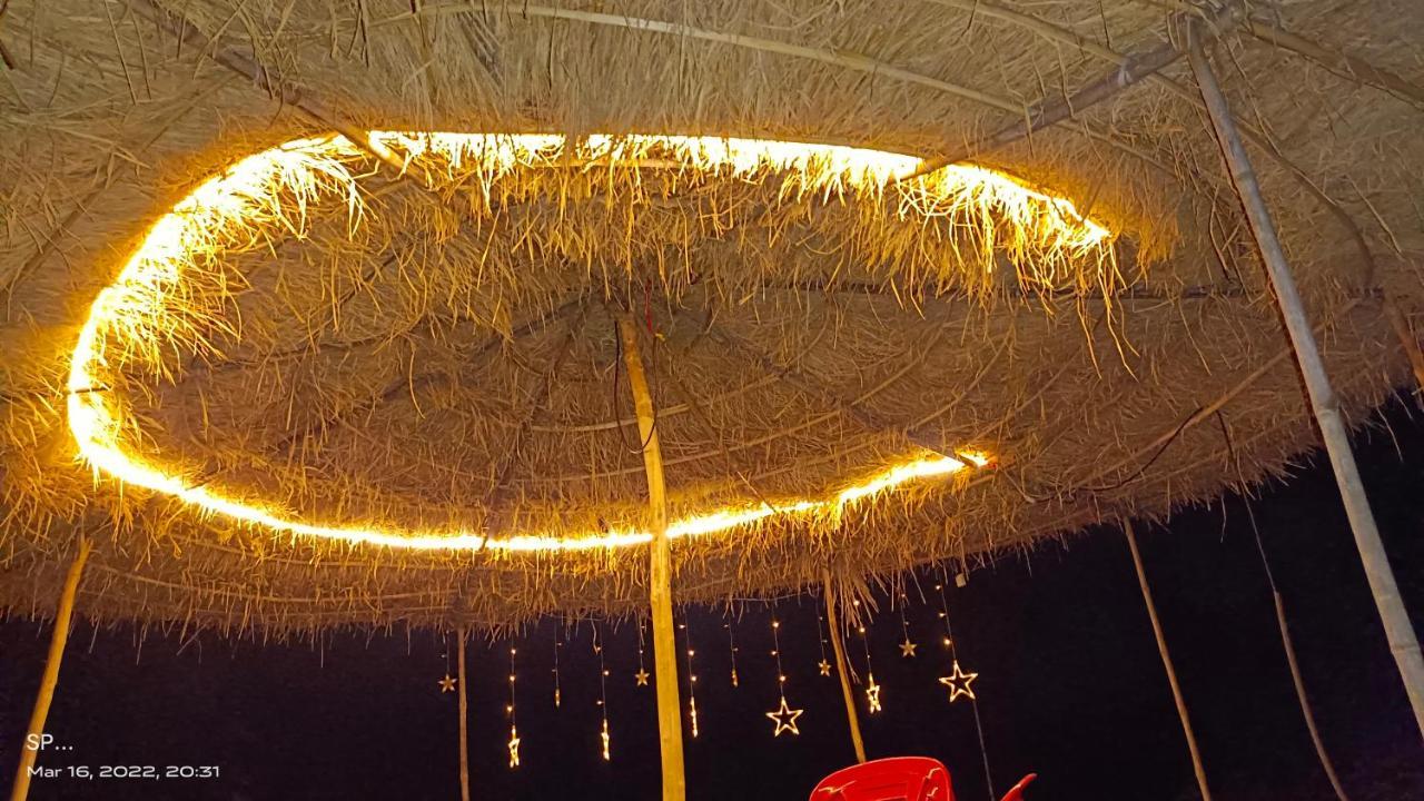 The Royal Ascot Holiday Home Alibag Luaran gambar