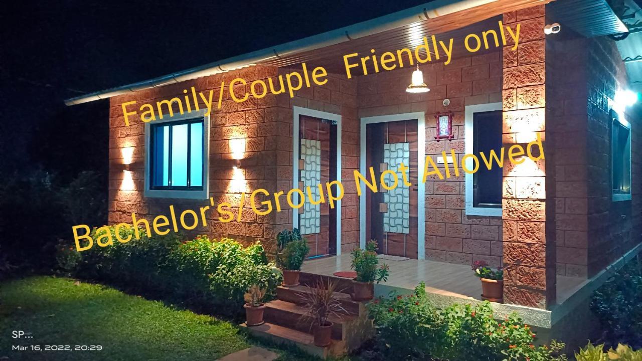 The Royal Ascot Holiday Home Alibag Luaran gambar