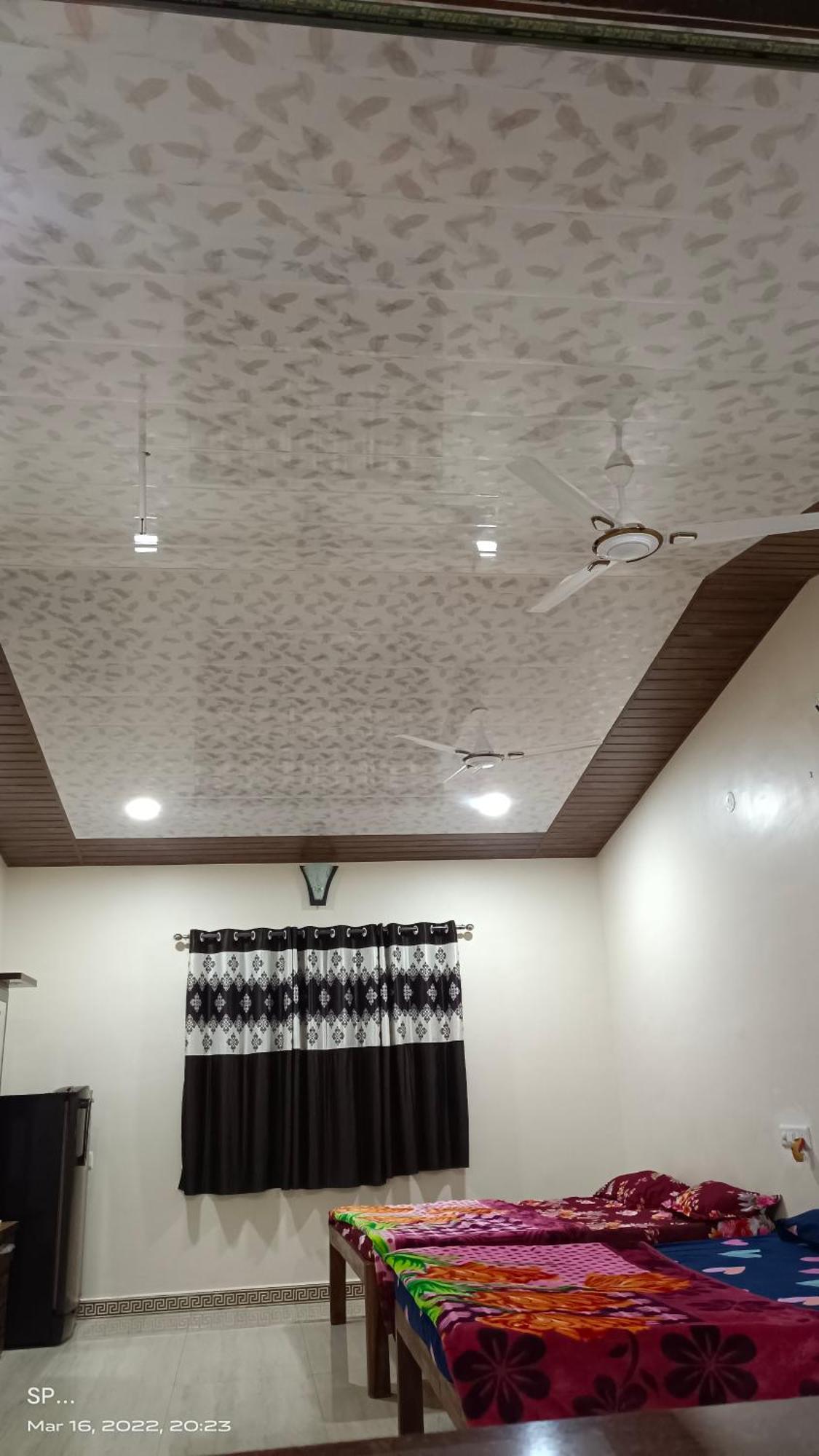 The Royal Ascot Holiday Home Alibag Bilik gambar